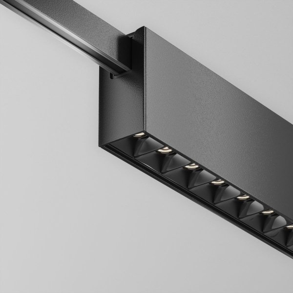 Трековый светодиодный светильник Maytoni Flarity Points TR150-1-12W4K-M-B