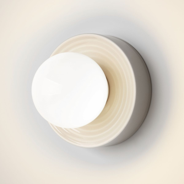 Бра Maytoni Careless MOD403WL-01BG1