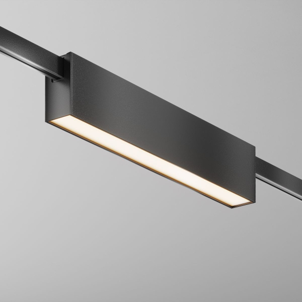 Трековый светодиодный светильник Maytoni Technical Flarity Basis TR151-1-12W3K-B