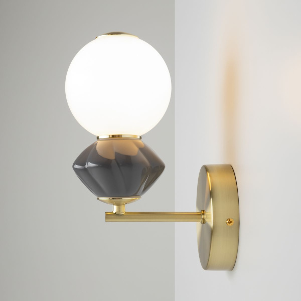 Бра Maytoni Modern Brosche MOD362WL-L5GR3K