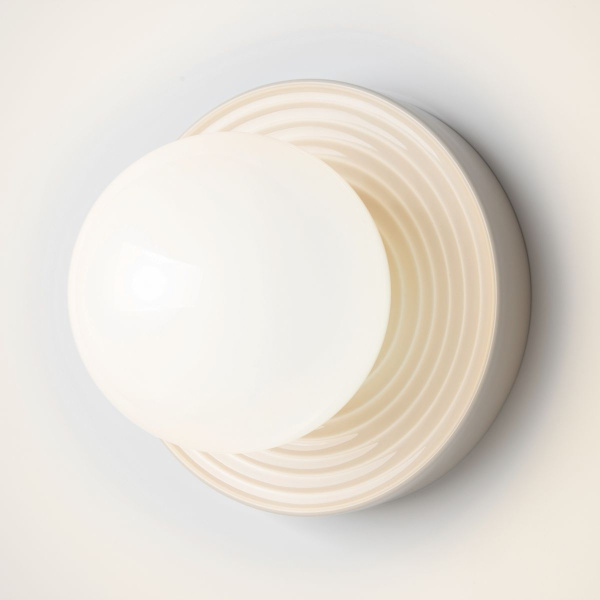 Бра Maytoni Careless MOD403WL-01BG