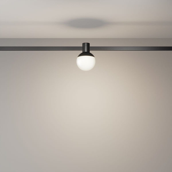 Трековый светодиодный светильник Maytoni Flarity Luna TR149-1-5W4K-B